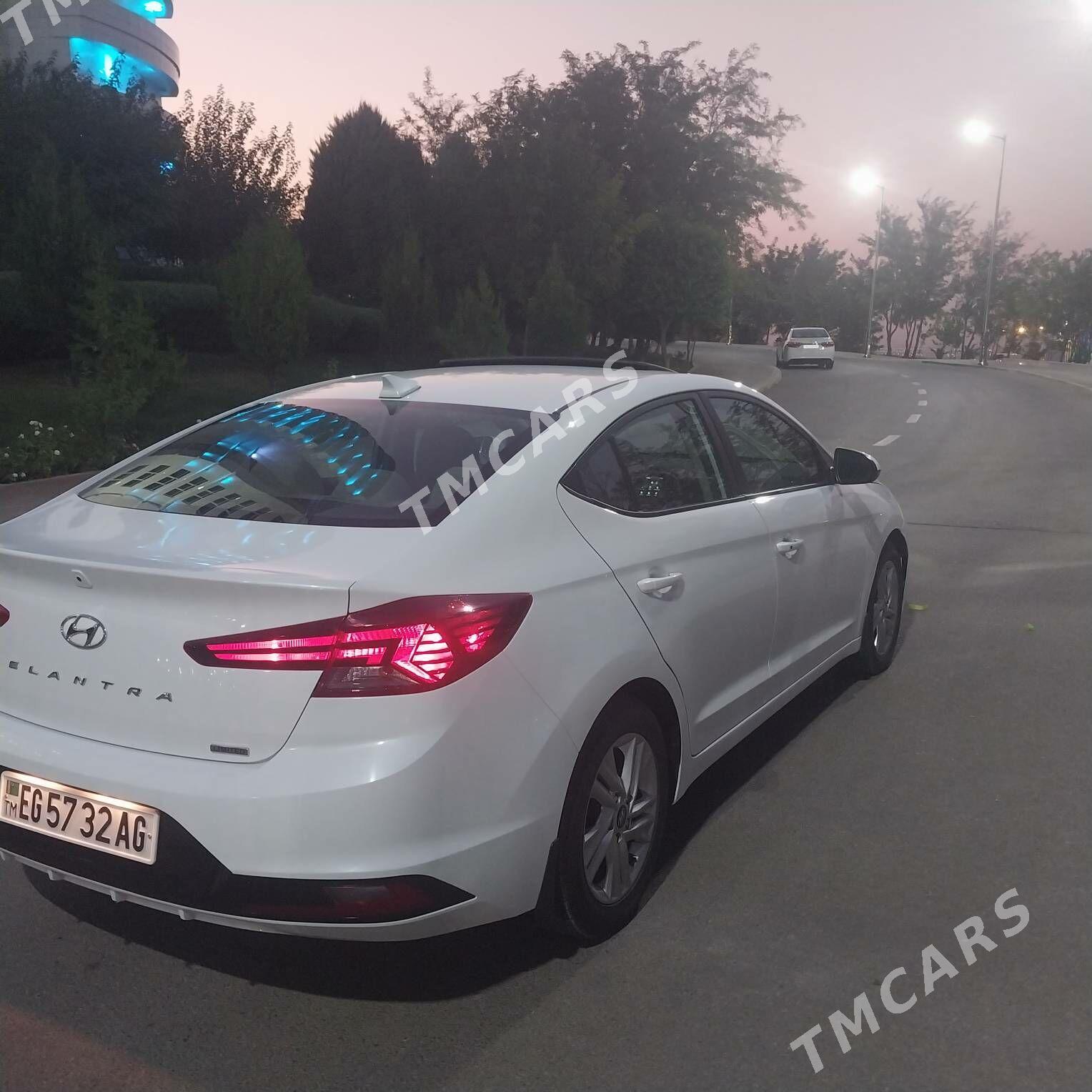 Hyundai Elantra 2020 - 240 000 TMT - Aşgabat - img 7