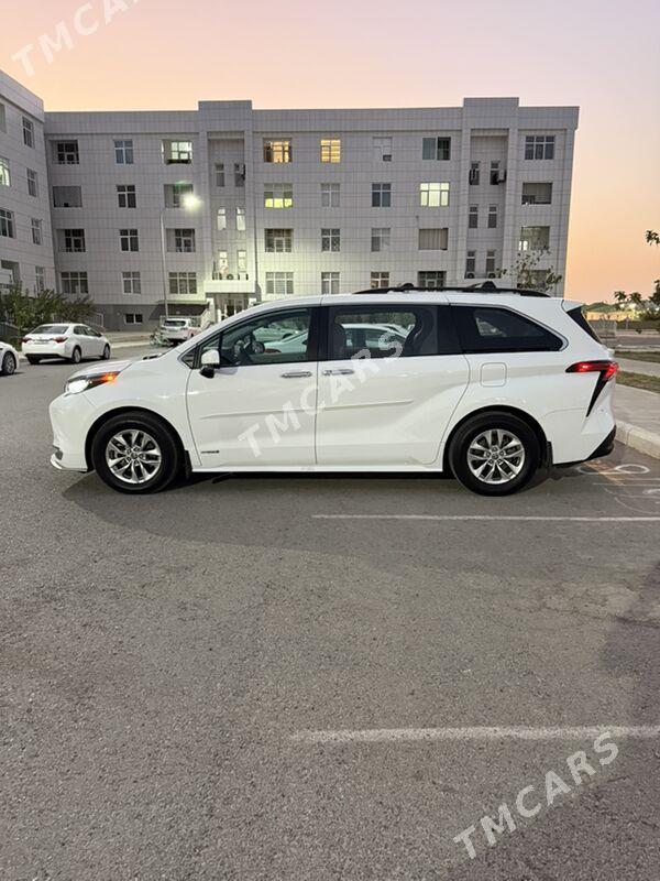 Toyota Sienna 2021 - 494 000 TMT - Ашхабад - img 3