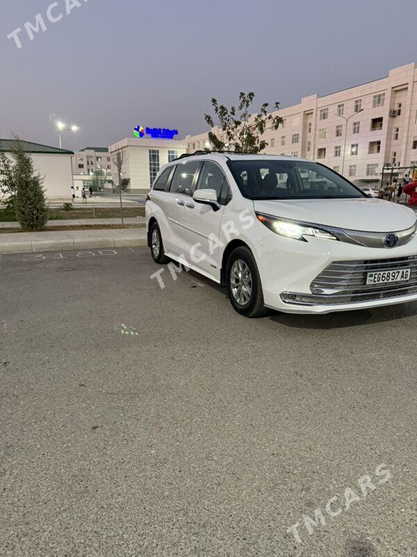 Toyota Sienna 2021 - 494 000 TMT - Ашхабад - img 2