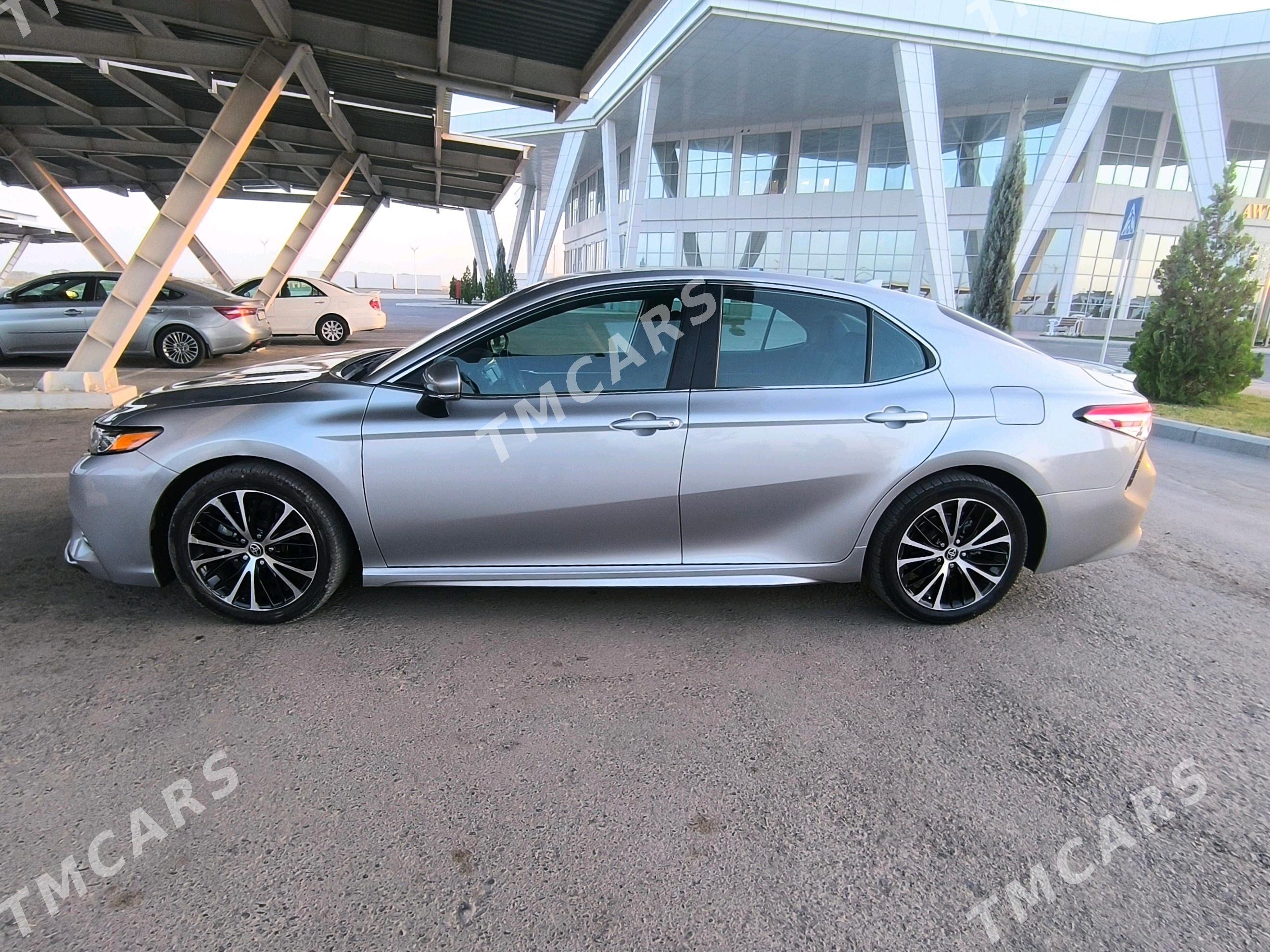 Toyota Camry 2020 - 330 000 TMT - Туркменабат - img 3