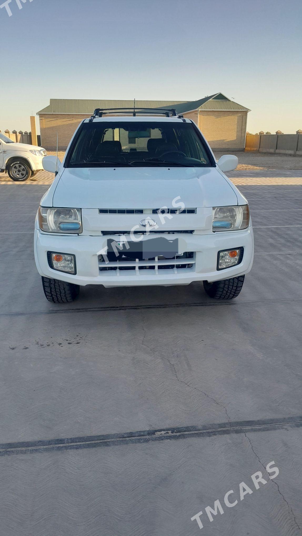 Infiniti QX4 2002 - 120 000 TMT - Бабадайхан - img 5