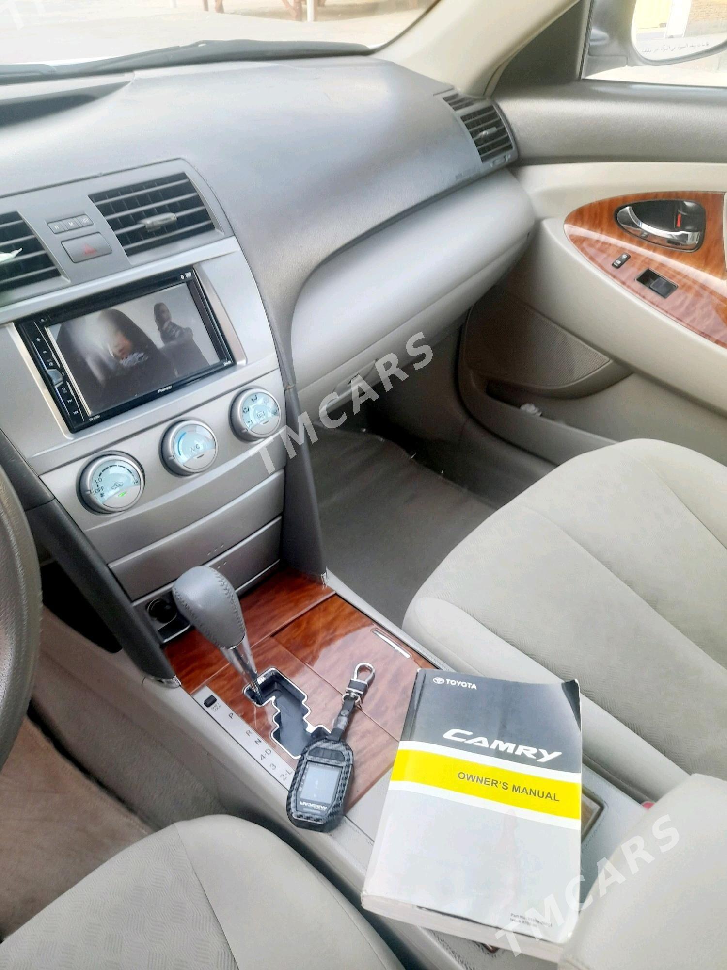 Toyota Camry 2007 - 157 000 TMT - Bäherden - img 2