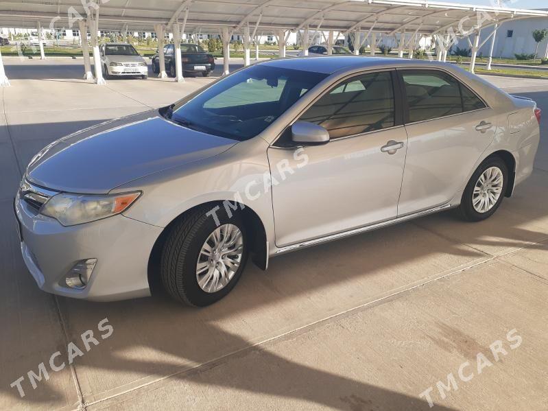 Toyota Camry 2012 - 220 000 TMT - Дашогуз - img 8