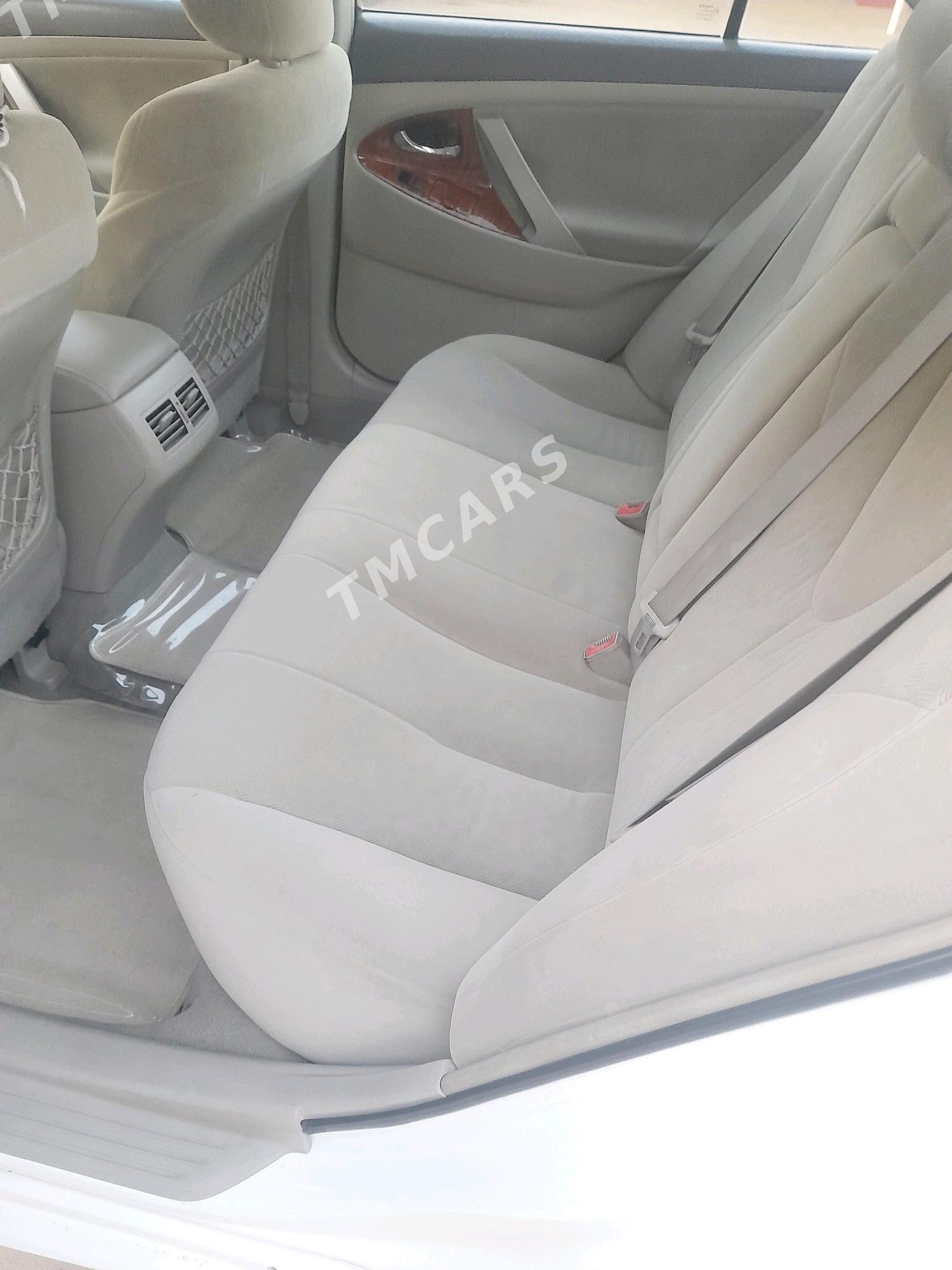 Toyota Camry 2007 - 157 000 TMT - Bäherden - img 5