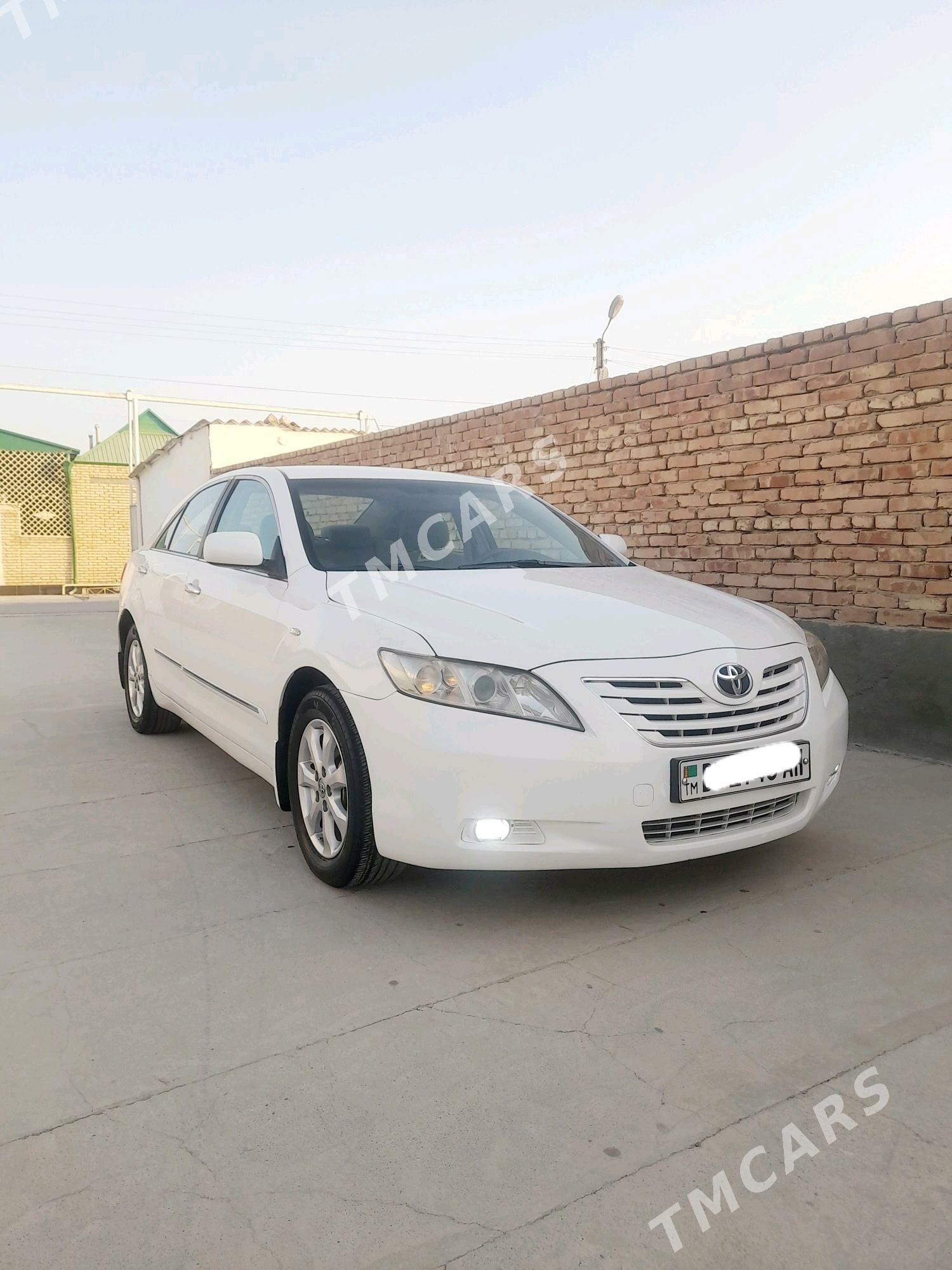 Toyota Camry 2007 - 157 000 TMT - Bäherden - img 9