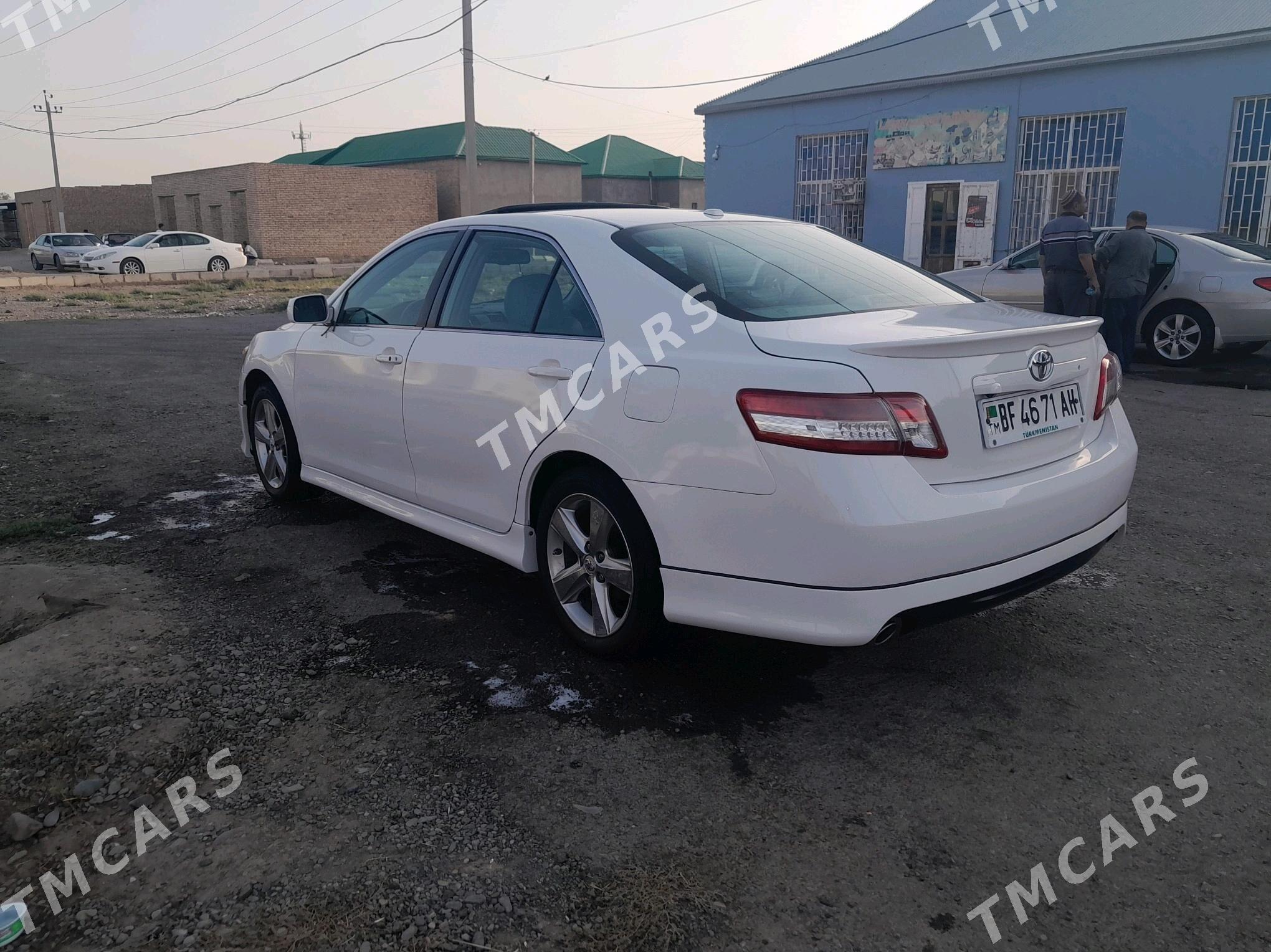 Toyota Camry 2011 - 230 000 TMT - Sarahs - img 3