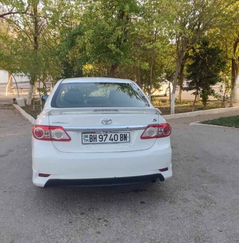Toyota Corolla 2011 - 190 000 TMT - Balkanabat - img 8