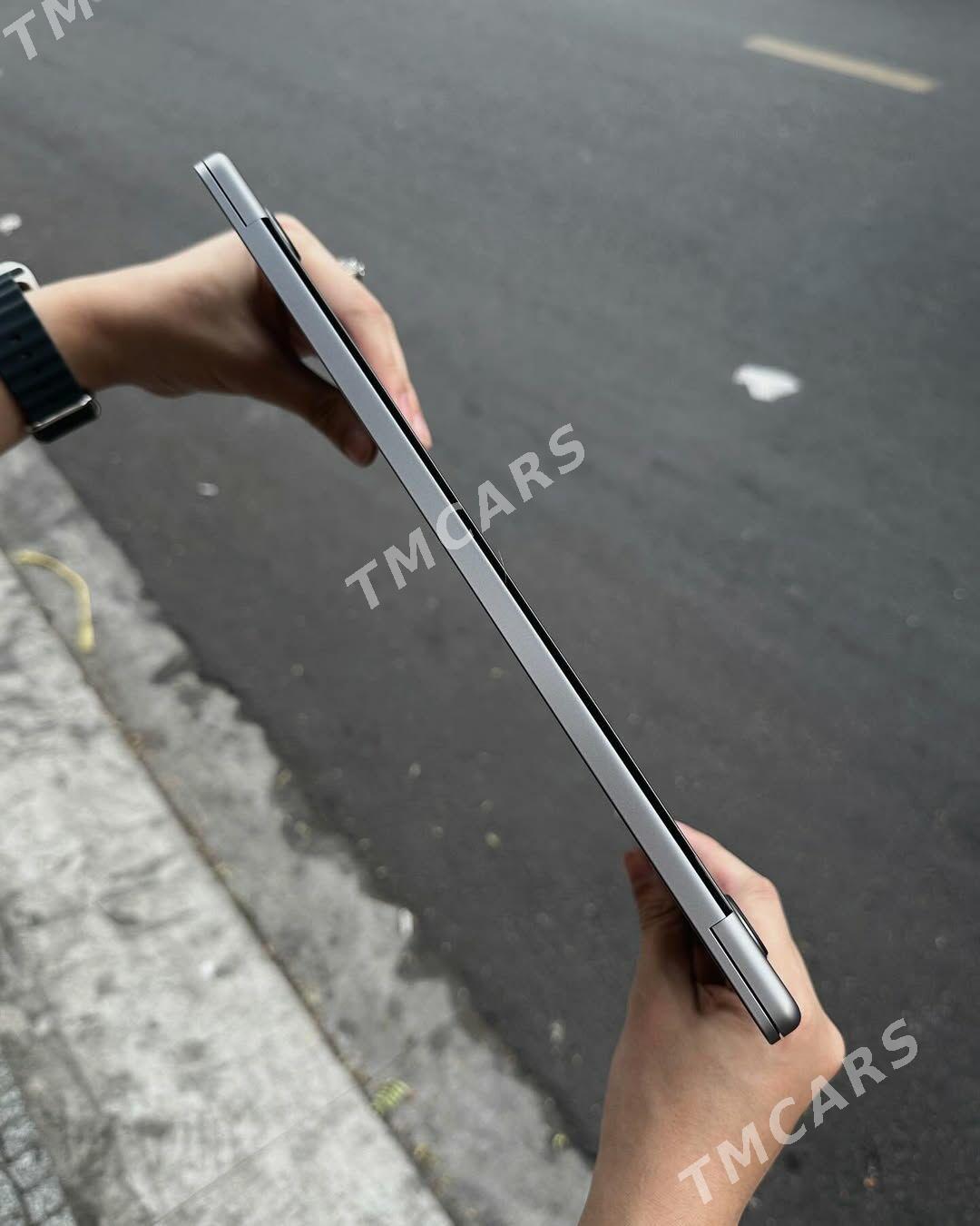 MacBook Air M3 - Aşgabat - img 2
