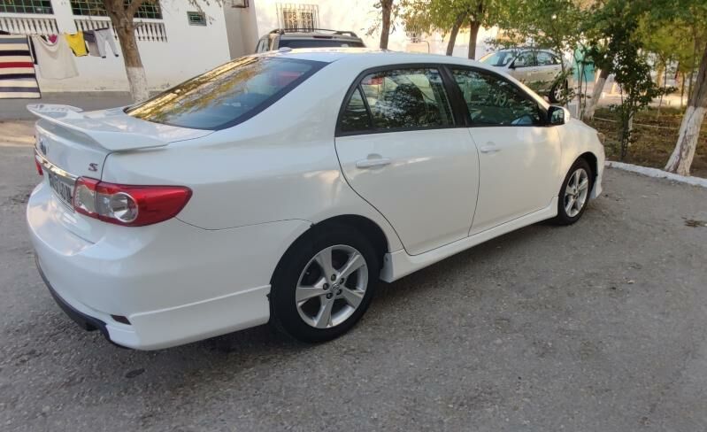 Toyota Corolla 2011 - 190 000 TMT - Balkanabat - img 10
