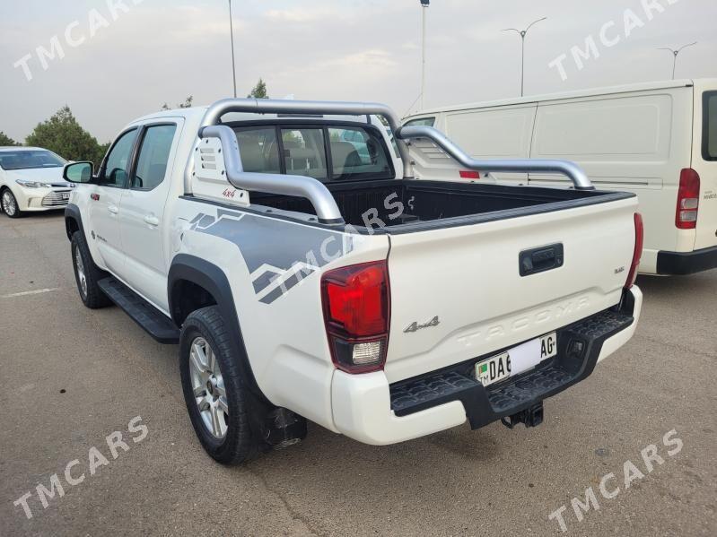 Toyota Tacoma 2018 - 320 000 TMT - 11 мкр - img 3