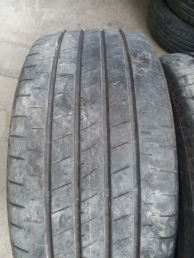 235-45-18 bridgeston 1 000 TMT - Бедев - img 2