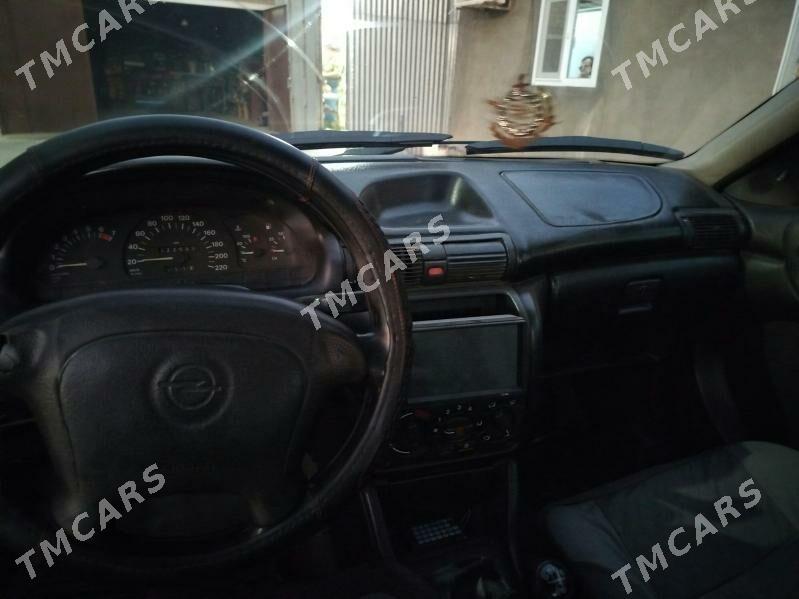 Opel Astra 1996 - 55 000 TMT - Мары - img 4