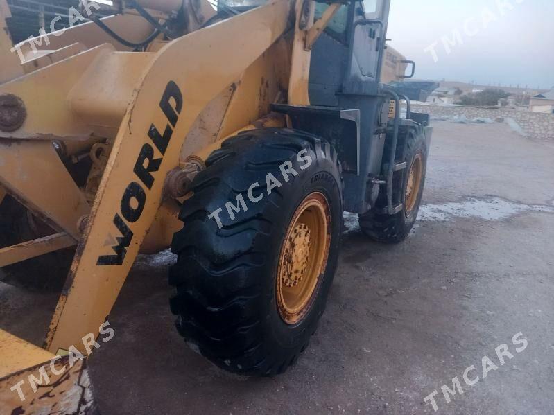 XCMG LW300F 2013 - 420 000 TMT - Ходжамбаз - img 2