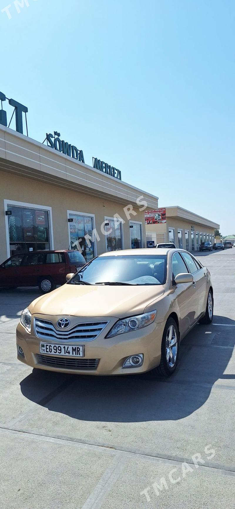 Toyota Camry 2010 - 180 000 TMT - Байрамали - img 3