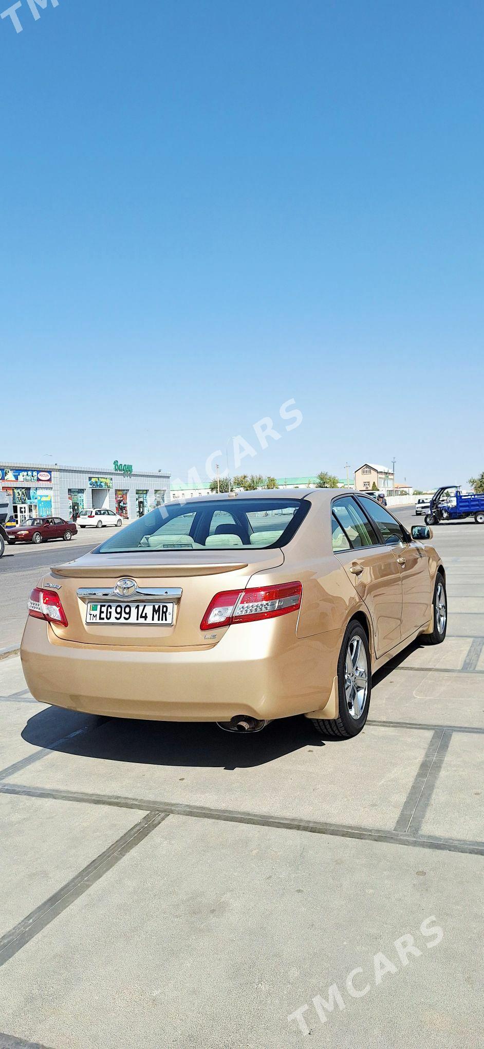 Toyota Camry 2010 - 180 000 TMT - Байрамали - img 6