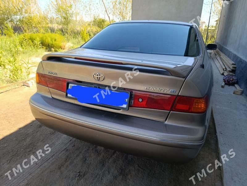 Toyota Camry 1998 - 150 000 TMT - етр. Туркменбаши - img 2
