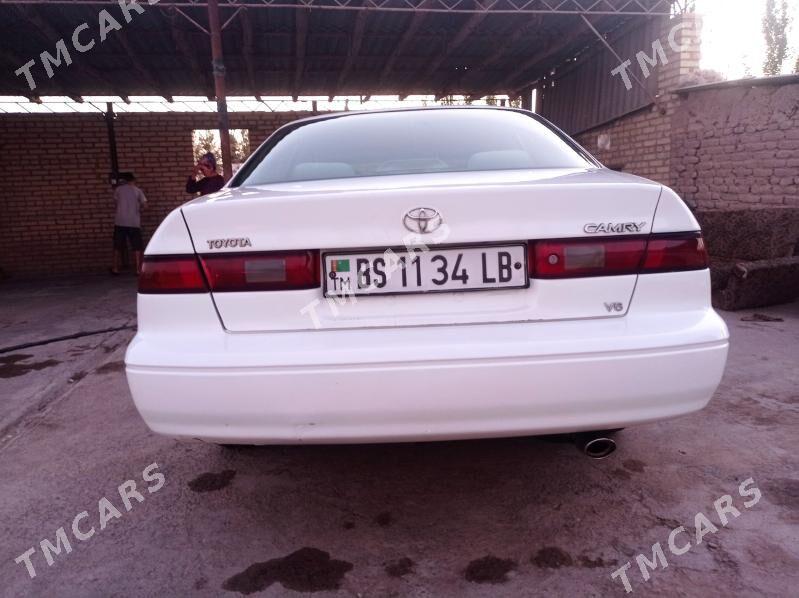 Toyota Camry 1997 - 125 000 TMT - Kerki - img 8