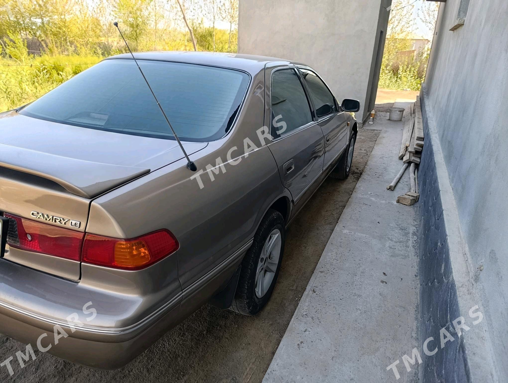 Toyota Camry 1998 - 150 000 TMT - етр. Туркменбаши - img 5