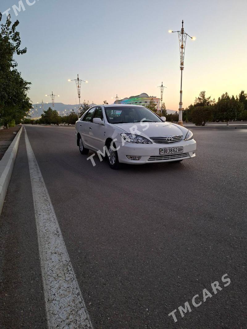 Toyota Camry 2004 - 200 000 TMT - 1 мкр - img 3