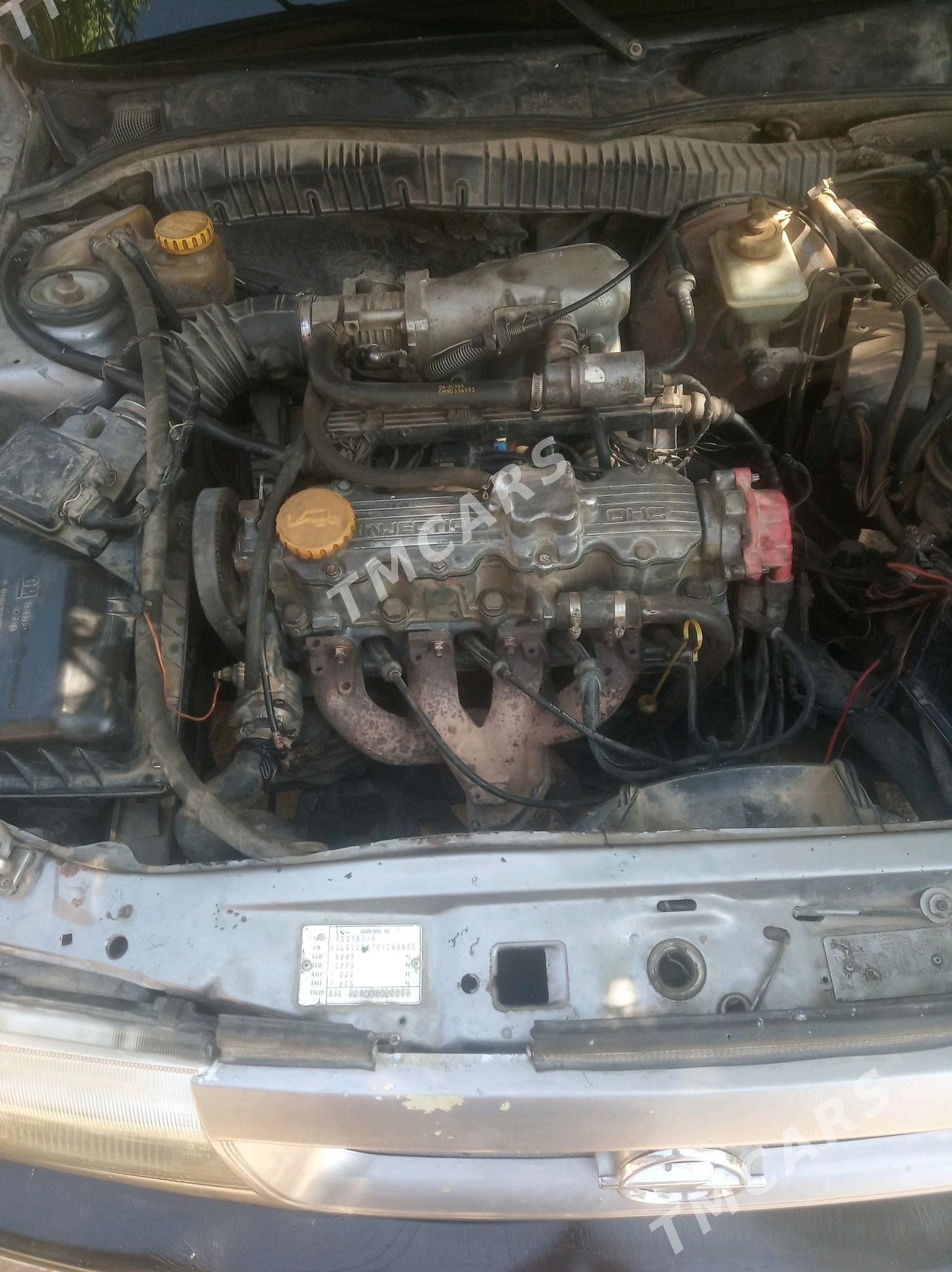 Opel Vectra 1993 - 35 000 TMT - Болдумсаз - img 2