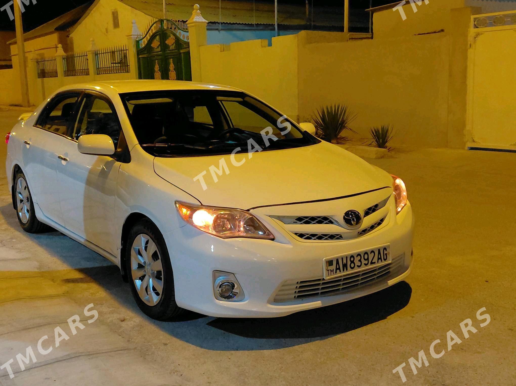 Toyota Corolla 2011 - 165 000 TMT - Ашхабад - img 3