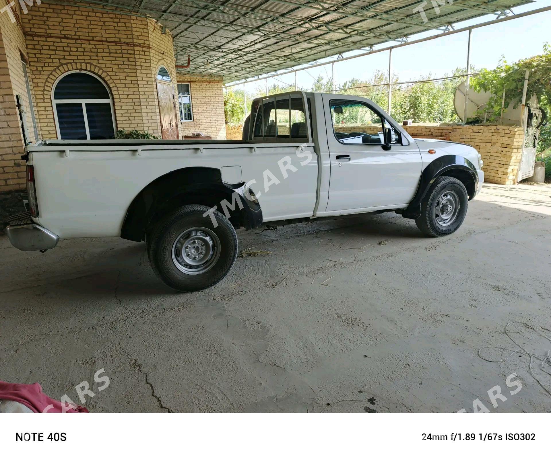 Toyota Hilux 2004 - 100 000 TMT - Туркменабат - img 2