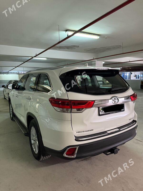 Toyota Highlander 2019 - 510 000 TMT - Podwoýski köç. (Bitarap Türkmenistan şaýoly) - img 2