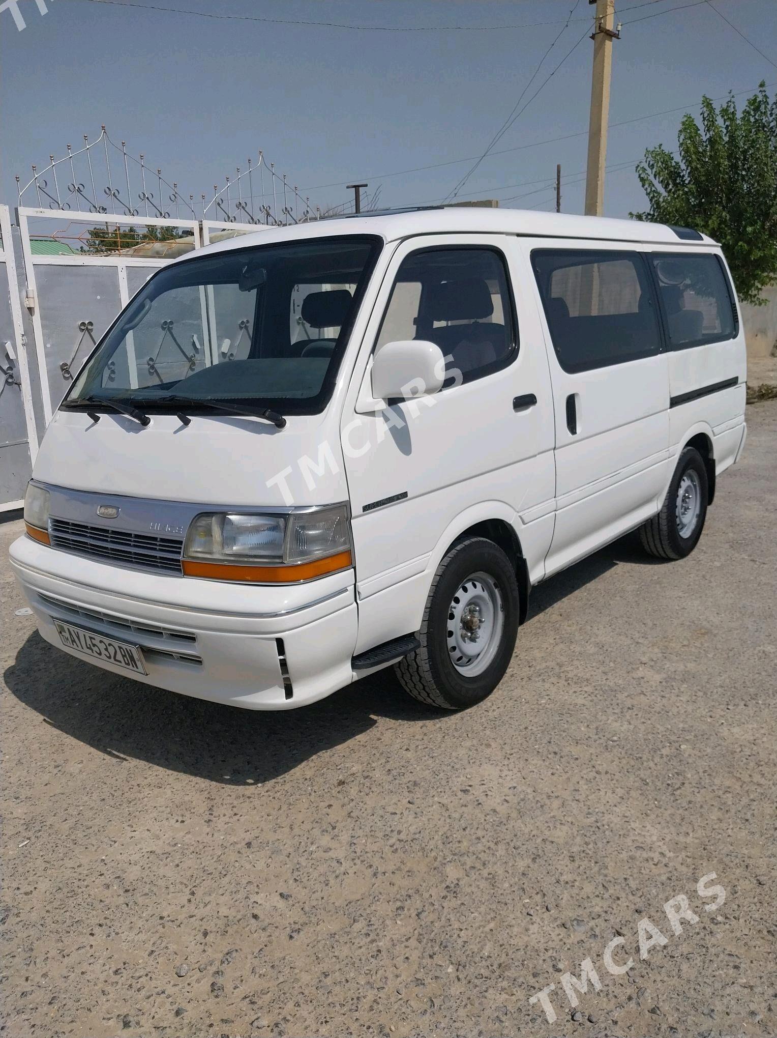 Toyota Hiace 1991 - 60 000 TMT - Gyzylarbat - img 2