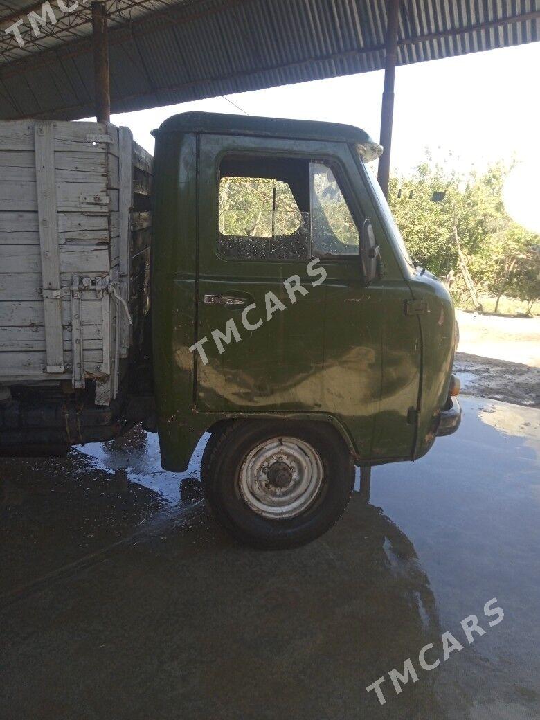 UAZ Profi 1989 - 30 000 TMT - Дянев - img 3