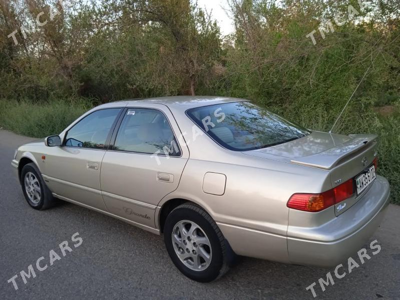 Toyota Camry 1999 - 127 000 TMT - Кёнеургенч - img 3