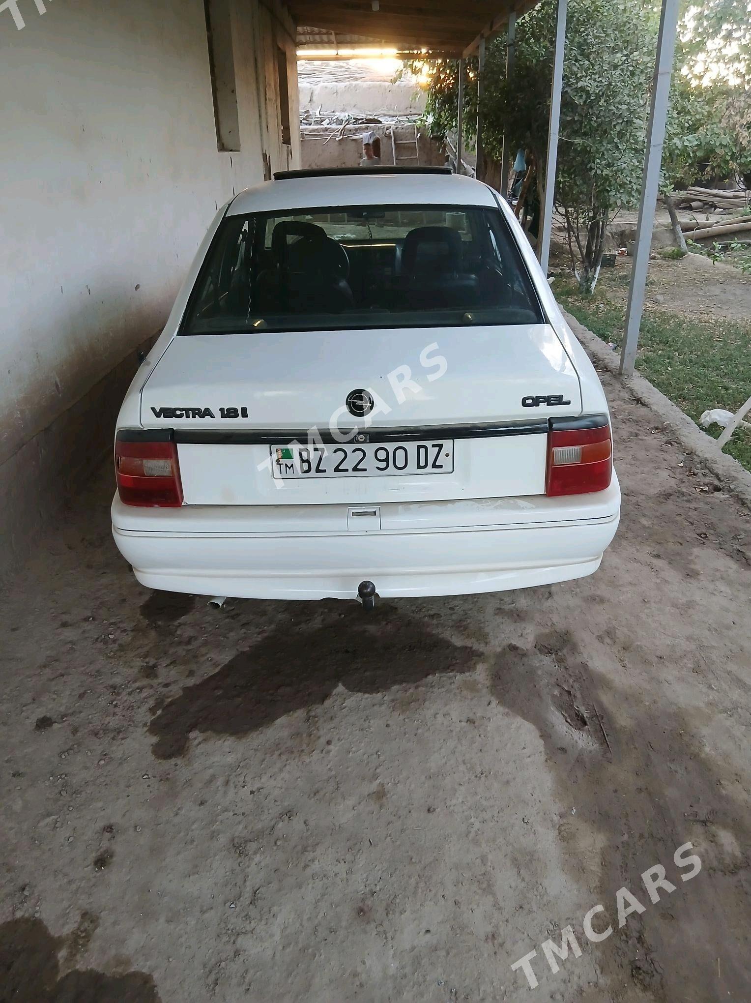Opel Vectra 1994 - 40 000 TMT - Гурбансолтан Едже - img 2