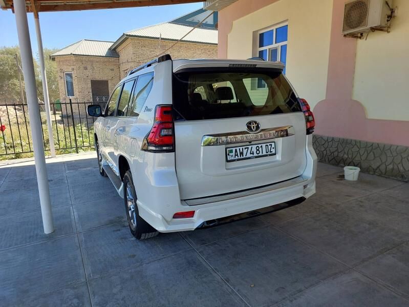 Toyota Land Cruiser Prado 2020 - 882 000 TMT - Köneürgenç - img 5