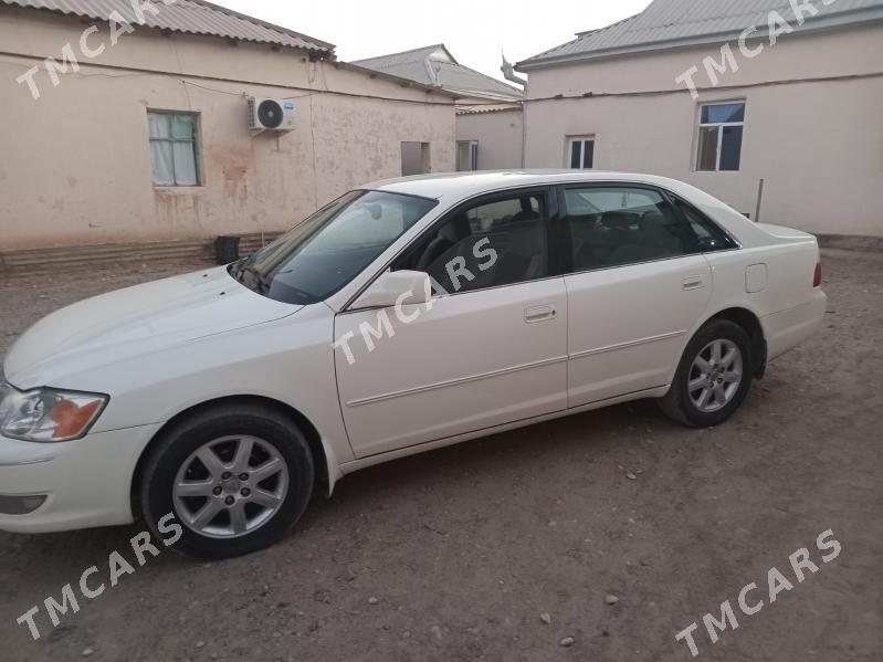 Toyota Avalon 2003 - 220 000 TMT - Тагтабазар - img 2