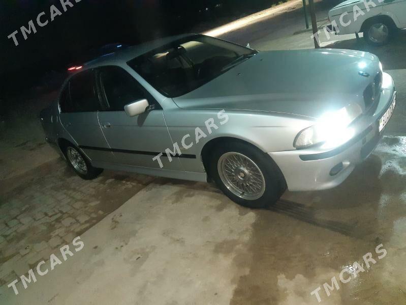 BMW E39 1997 - 95 000 TMT - Ýolöten - img 2