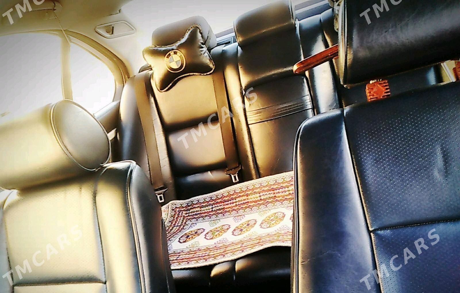 BMW E39 2002 - 135 000 TMT - Daşoguz - img 6