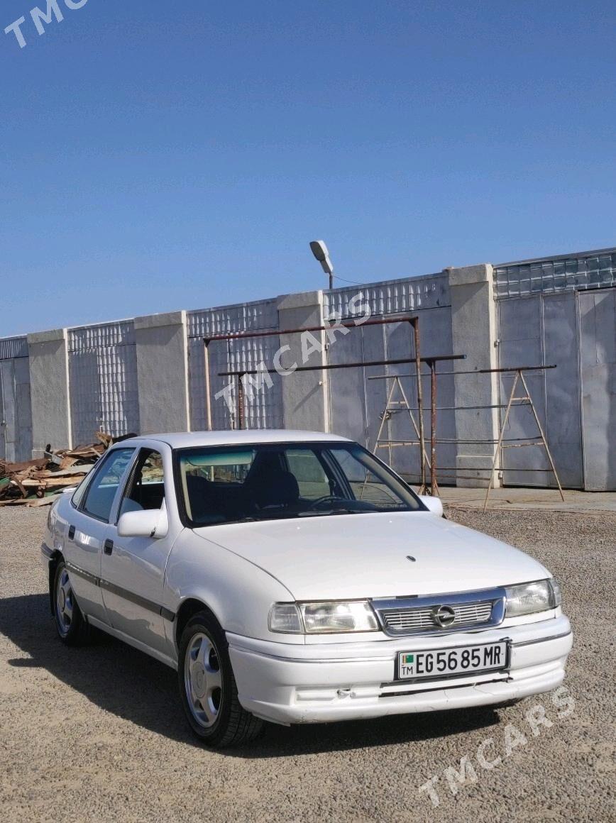 Opel Vectra 1990 - 27 000 TMT - Mary - img 4
