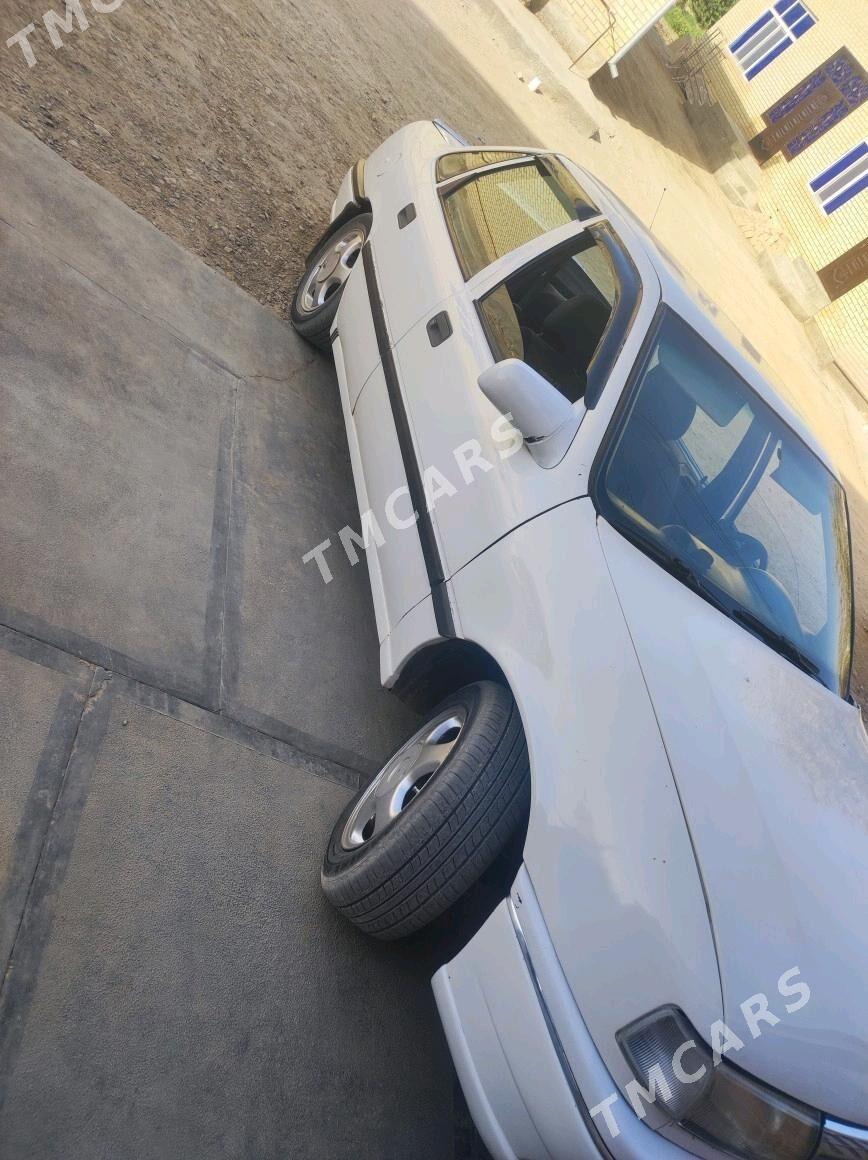 Opel Vectra 1990 - 27 000 TMT - Mary - img 3