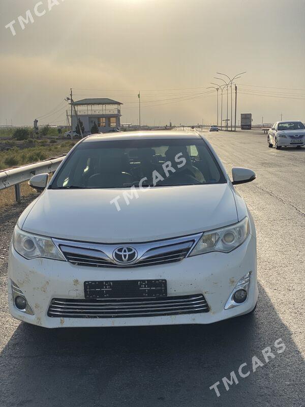 Toyota Camry 2012 - 236 000 TMT - Ашхабад - img 4