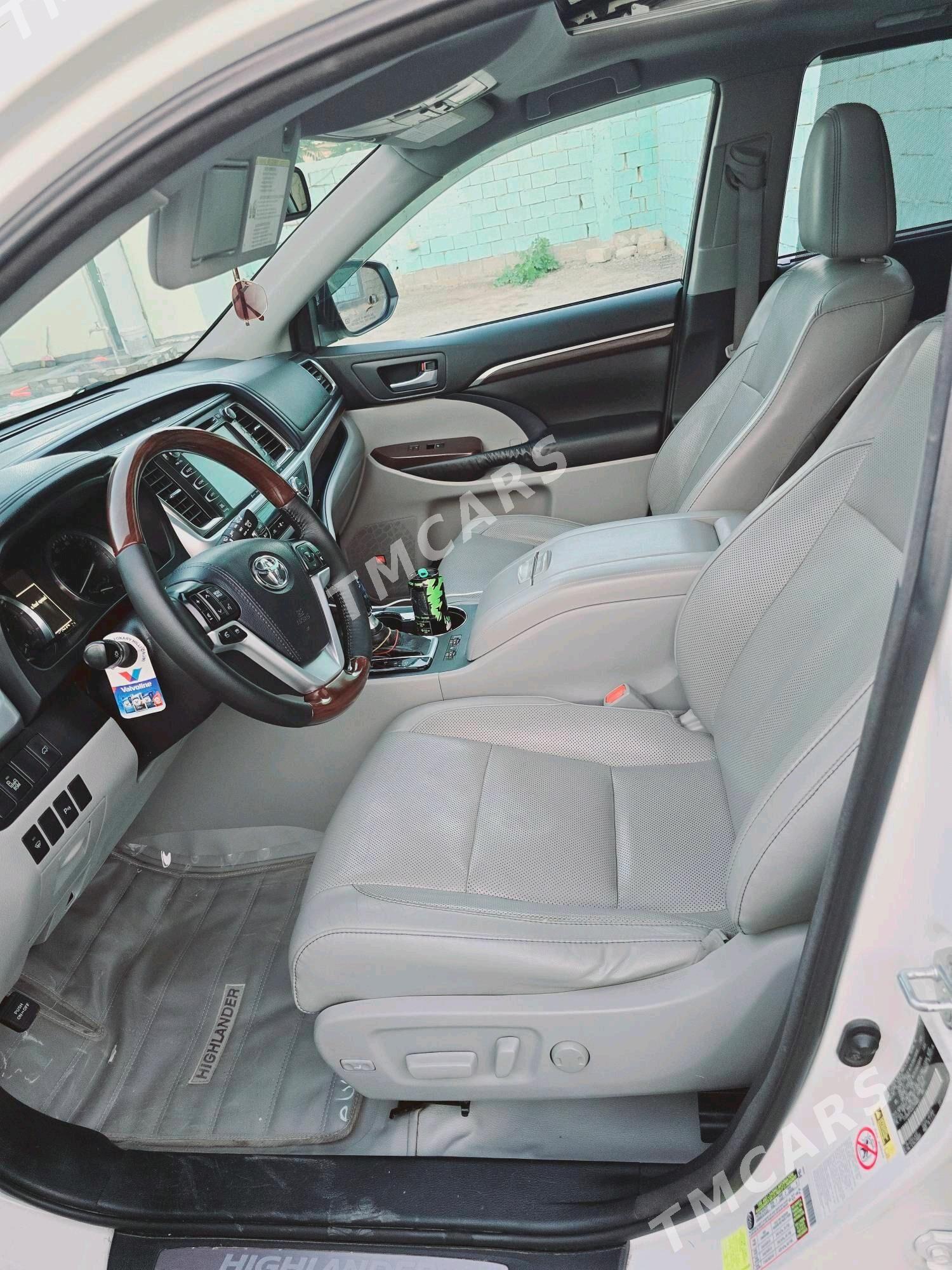 Toyota Highlander 2016 - 400 000 TMT - Ашхабад - img 6