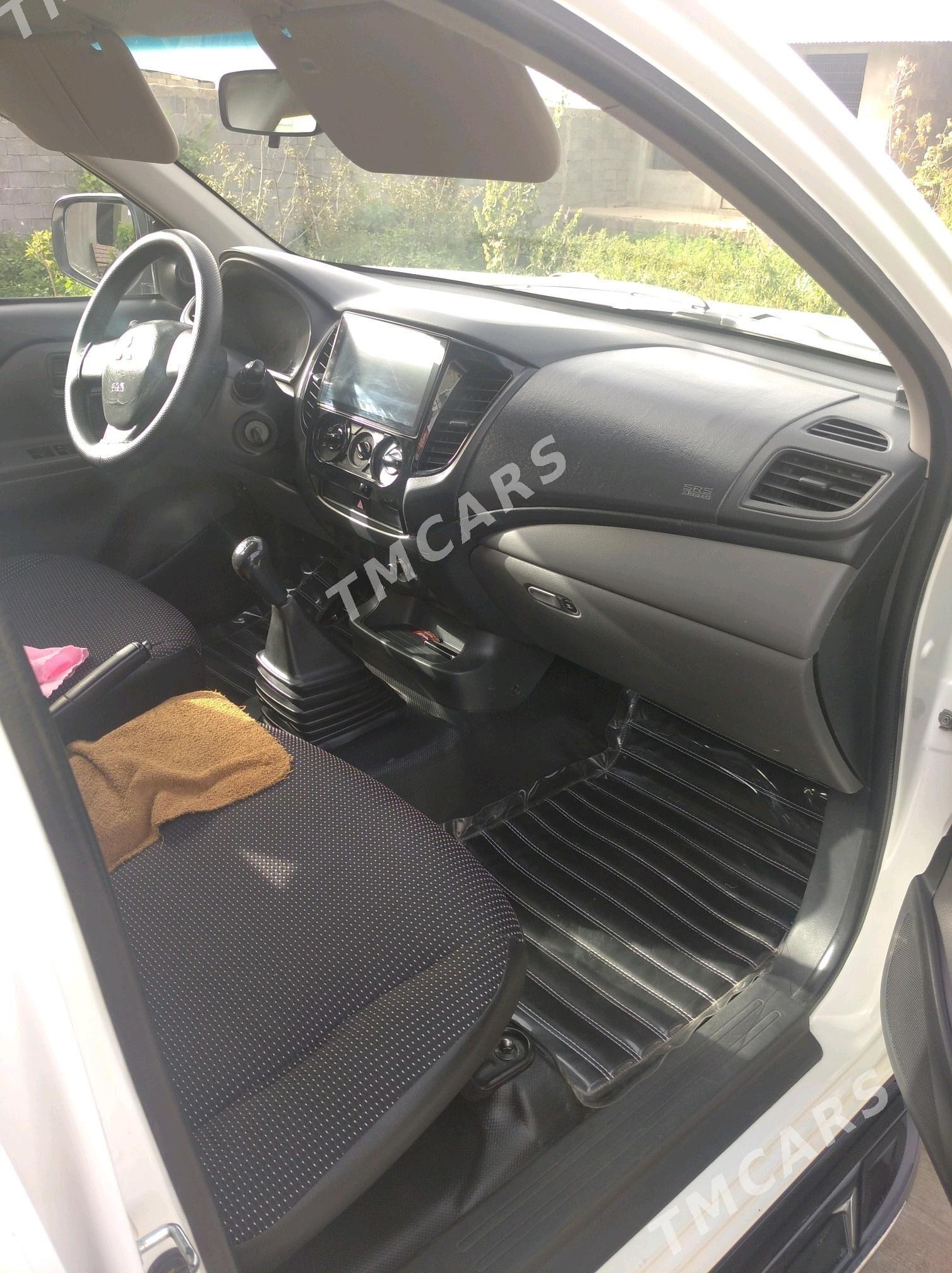Mitsubishi L200 2016 - 265 000 TMT - Gökdepe - img 6