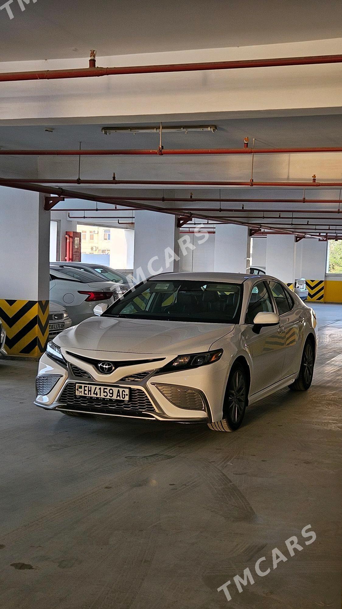 Toyota Camry 2021 - 330 000 TMT - Ашхабад - img 2