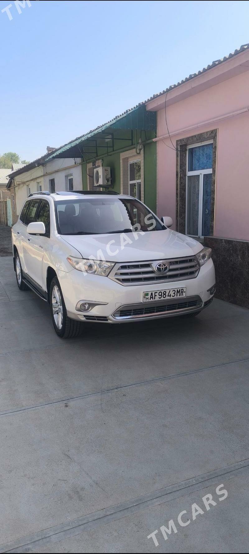 Toyota Highlander 2012 - 370 000 TMT - Сакарчага - img 6