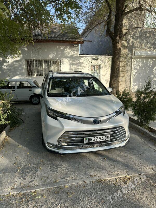 Toyota Sienna 2022 - 548 000 TMT - Balkanabat - img 4
