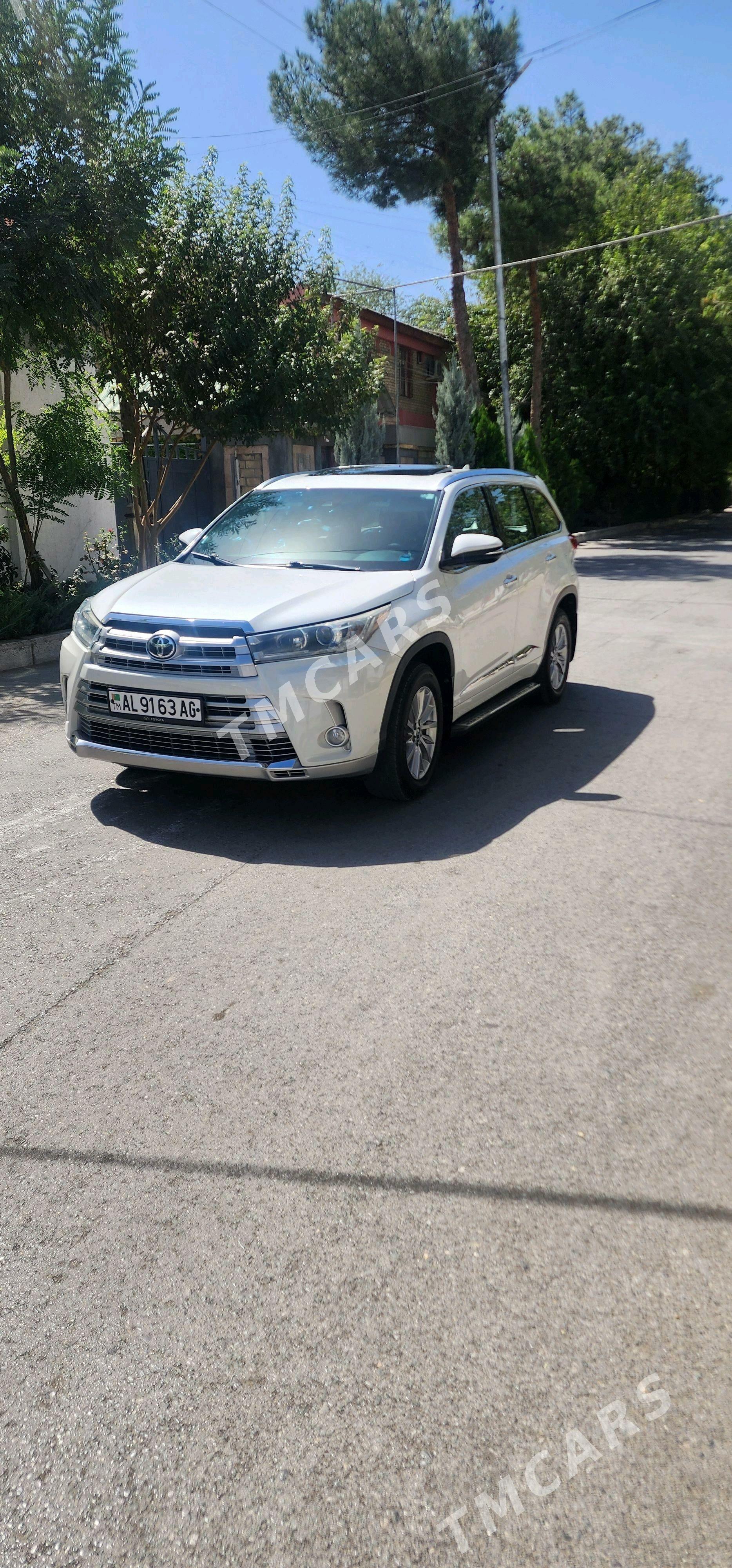 Toyota Highlander 2018 - 465 000 TMT - Gurtly - img 8