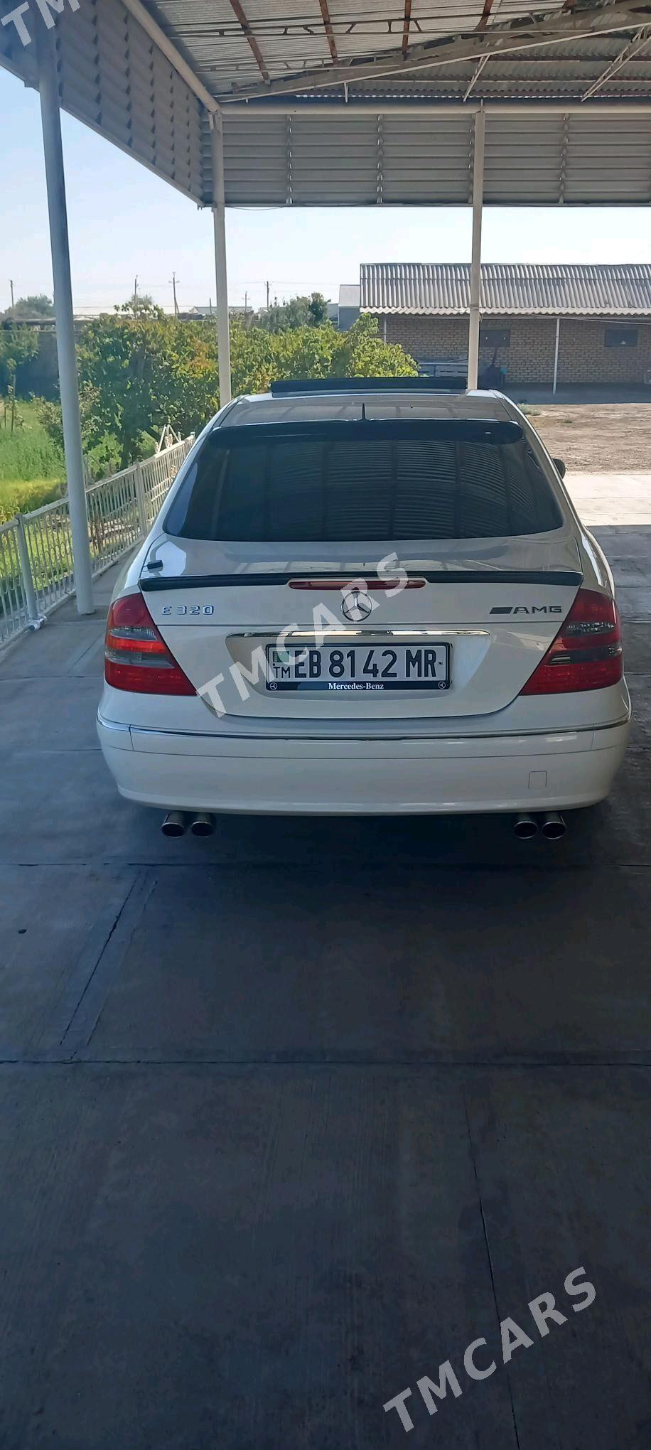 Mercedes-Benz E320 2002 - 140 000 TMT - Мары - img 4