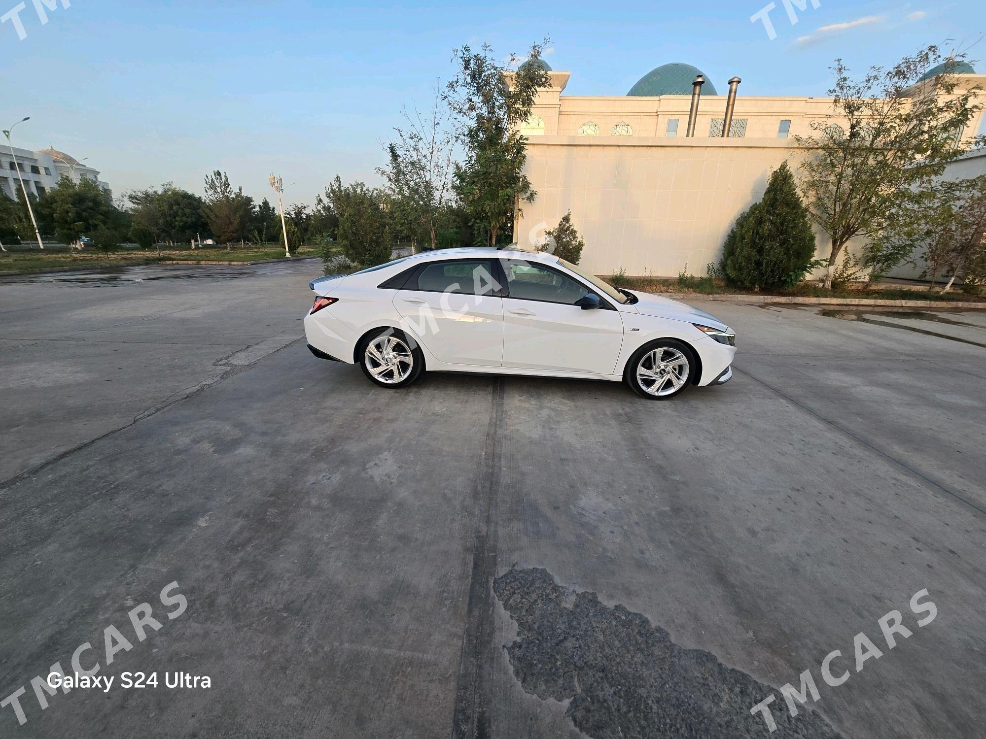 Hyundai Elantra 2021 - 310 000 TMT - Türkmenabat - img 10