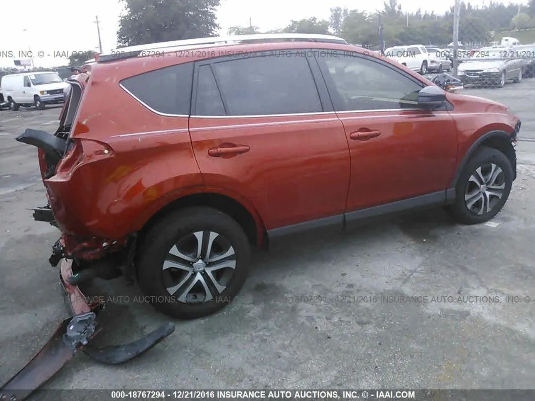 Toyota RAV4 2016 - 322 000 TMT - Aşgabat - img 10