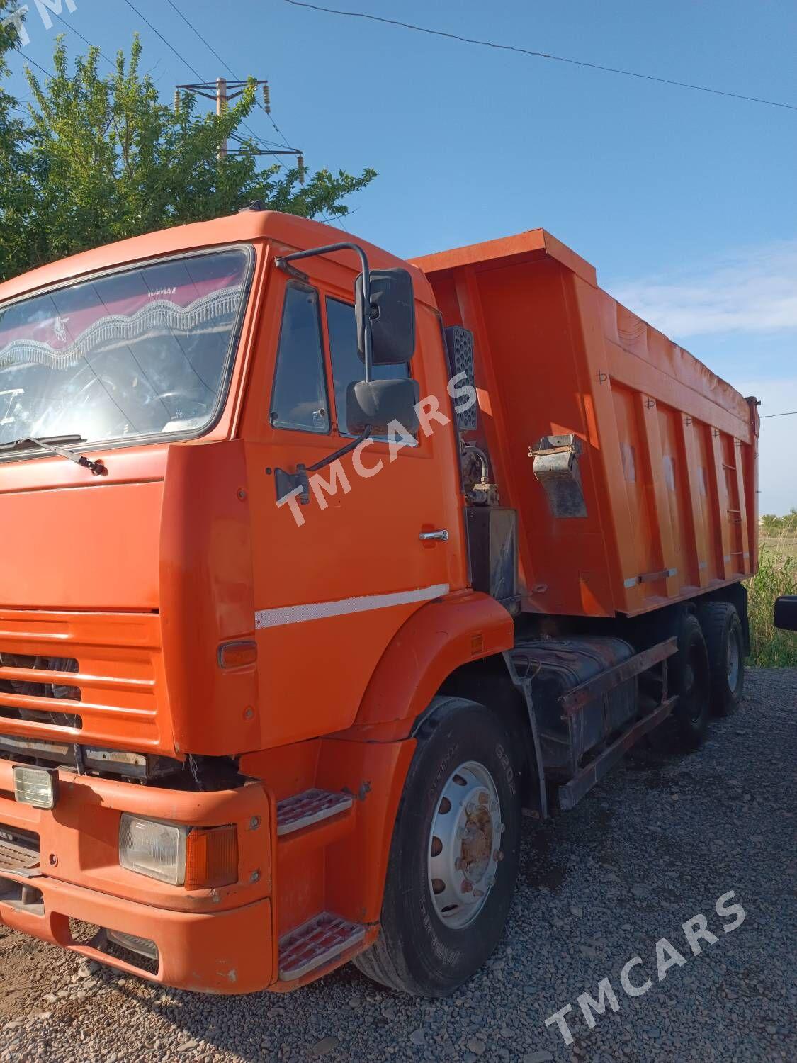 Kamaz 6520 2011 - 360 000 TMT - Мары - img 1