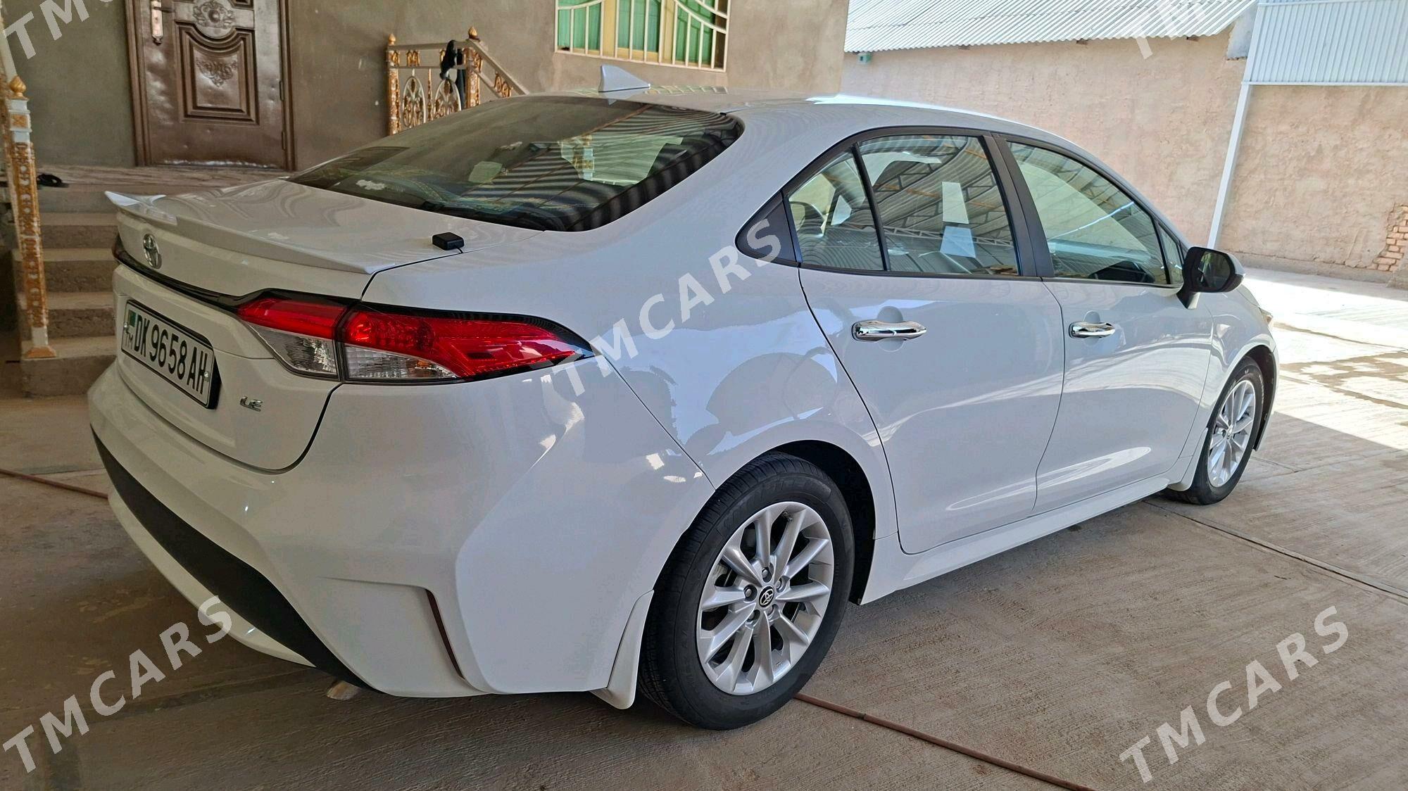 Toyota Corolla 2021 - 265 000 TMT - Aşgabat - img 2