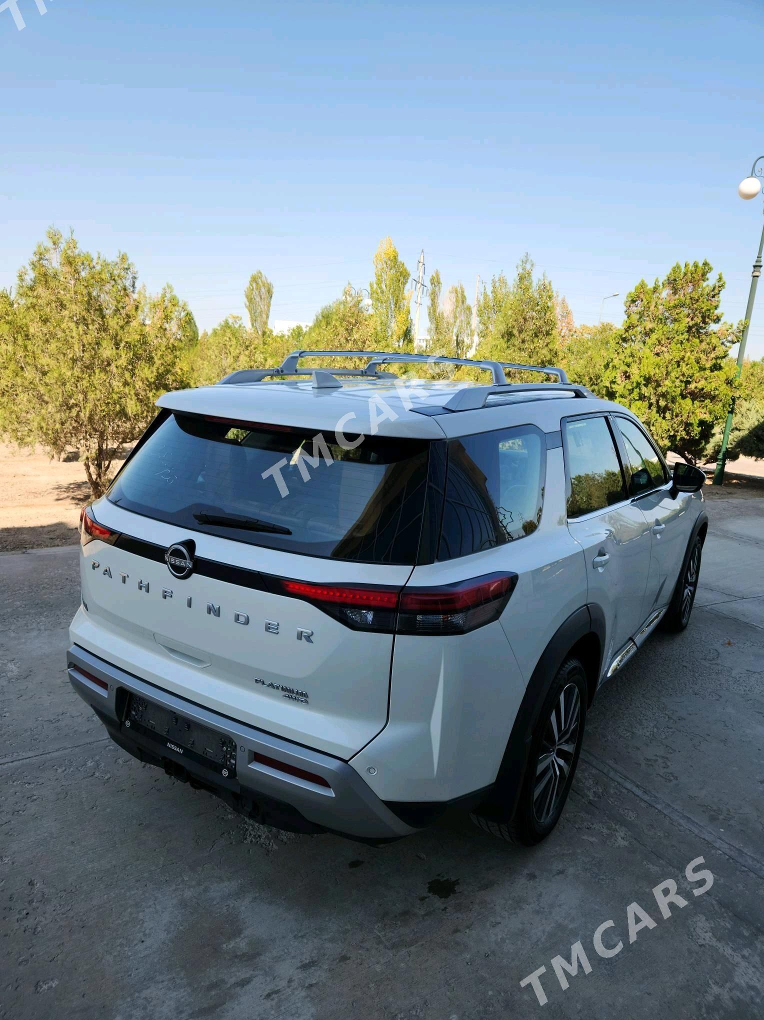 Nissan Pathfinder 2022 - 500 000 TMT - Ашхабад - img 4